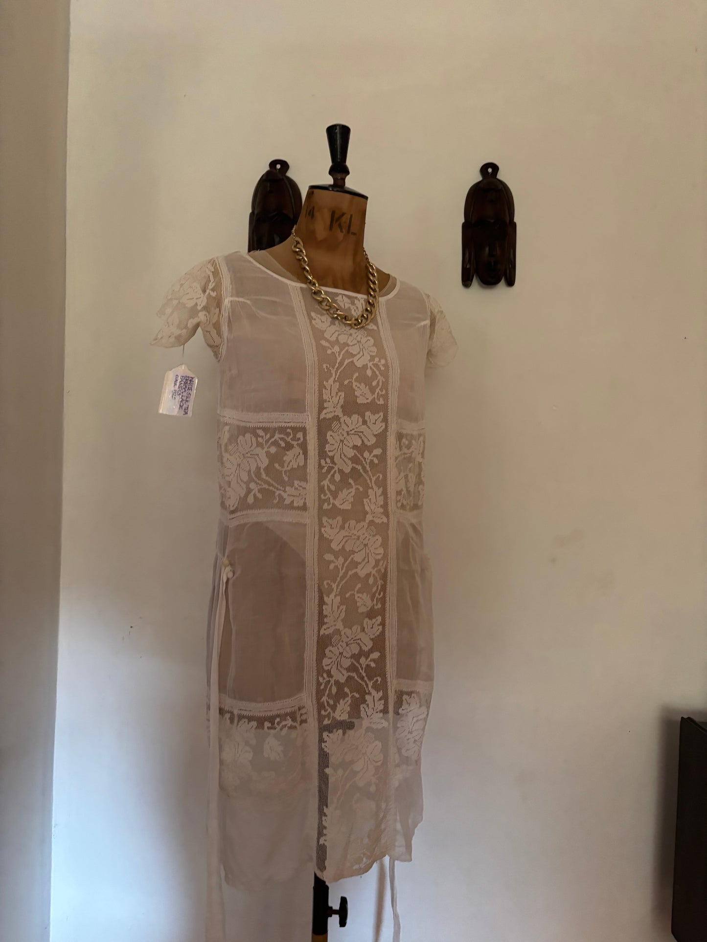 White Vintage Lace Shift Dress