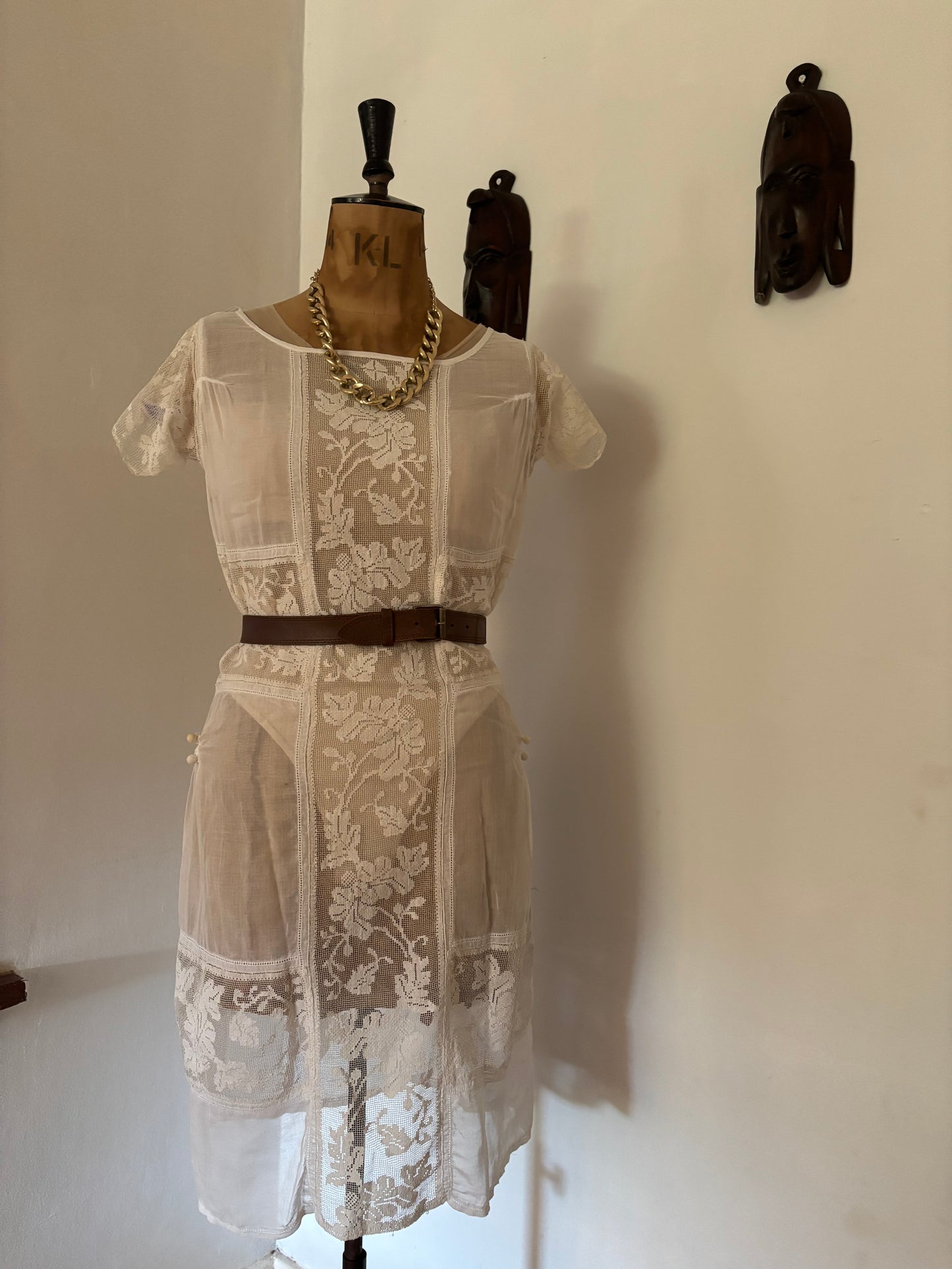 White Vintage Lace Shift Dress