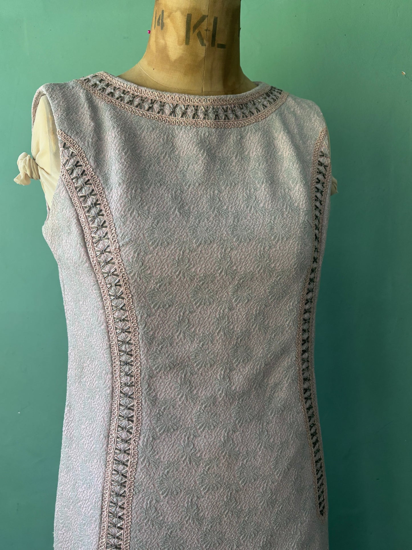 Grey & Pink 60s Vintage Shift Dress