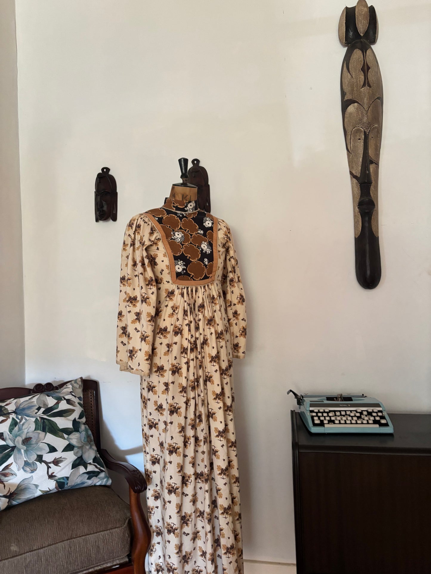 Vintage Maxi 70s Dress