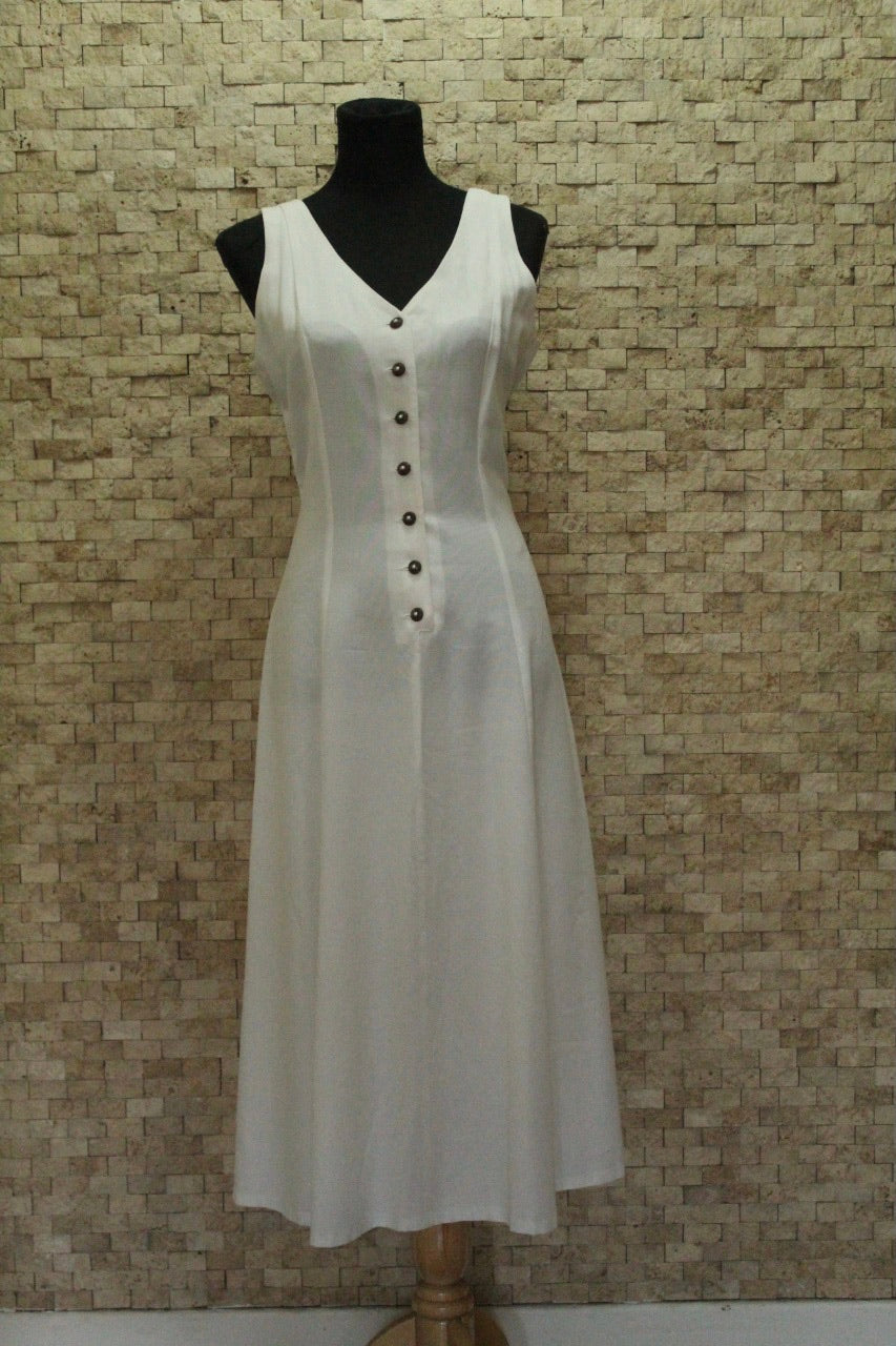 Sleeveless button down dress
