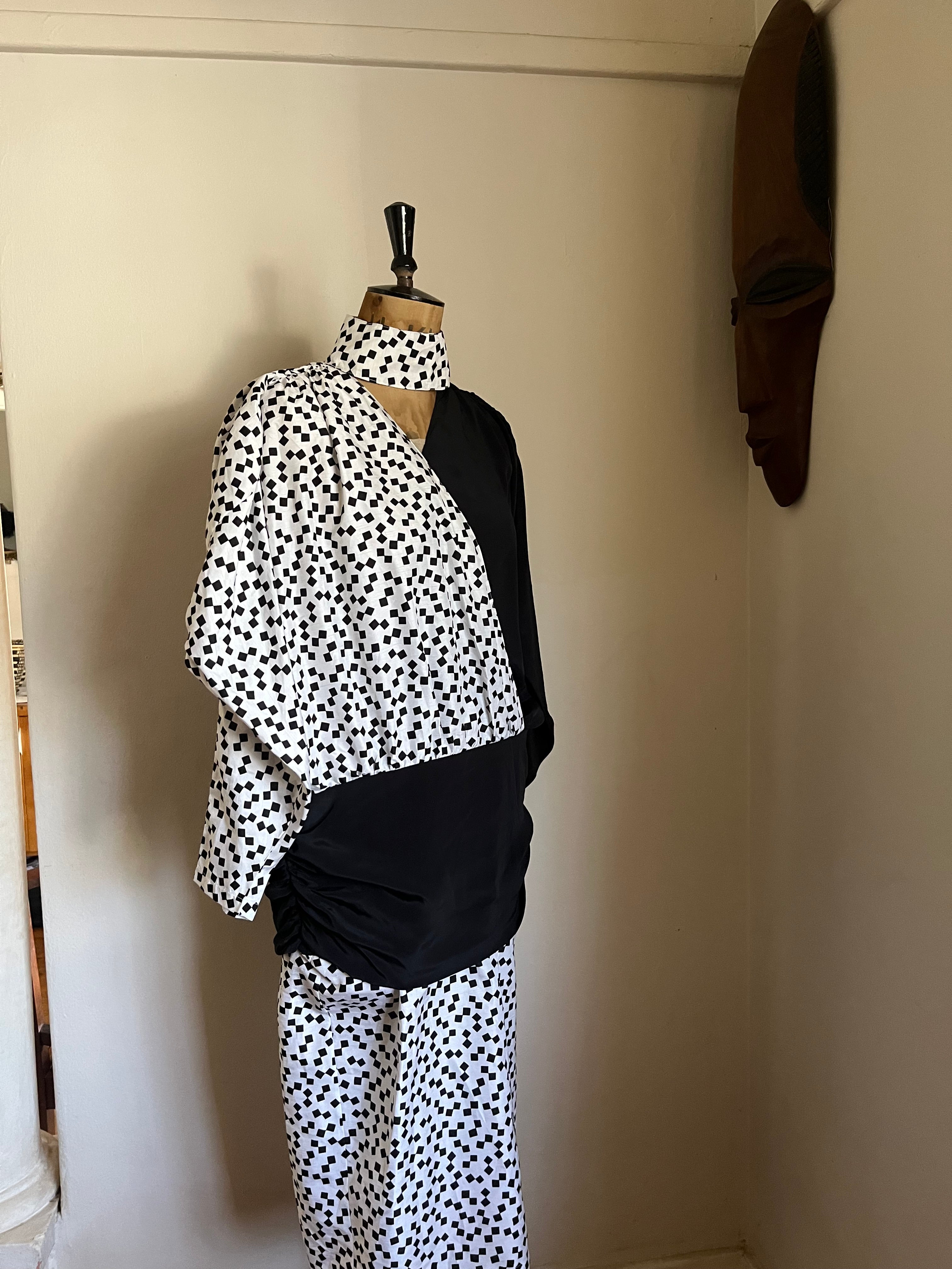 90s Monochrome Drop-waist Vintage Dress
