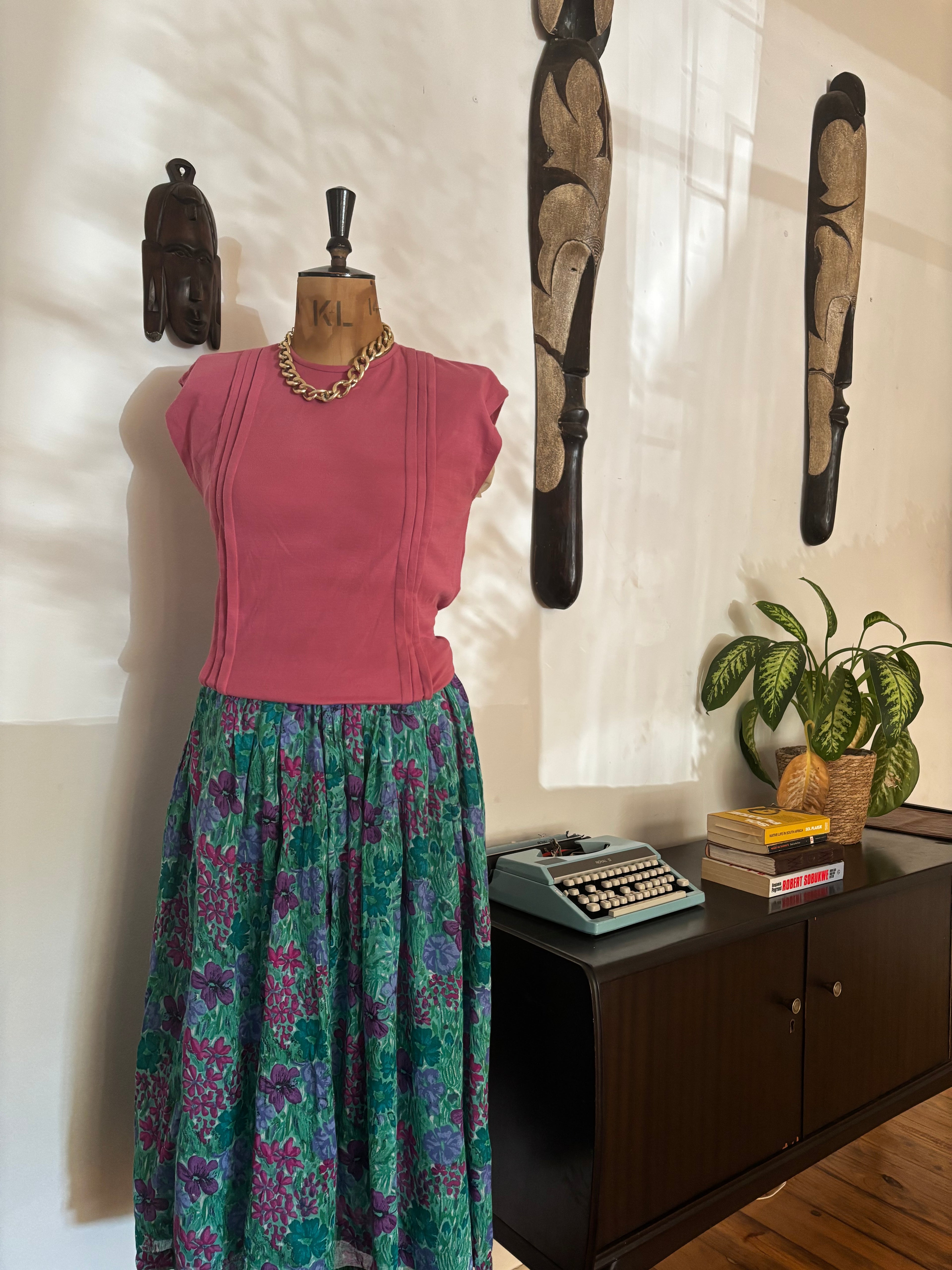 Floral vintage skirt