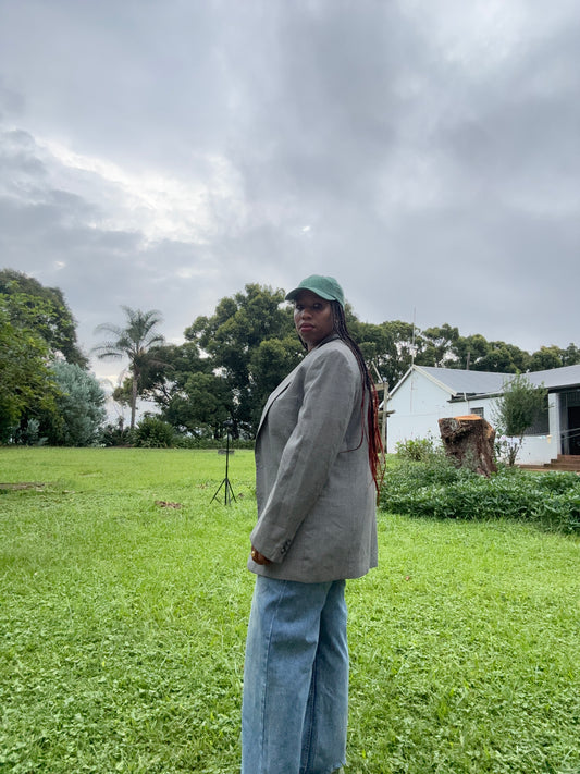 Grey oversized suit blazer