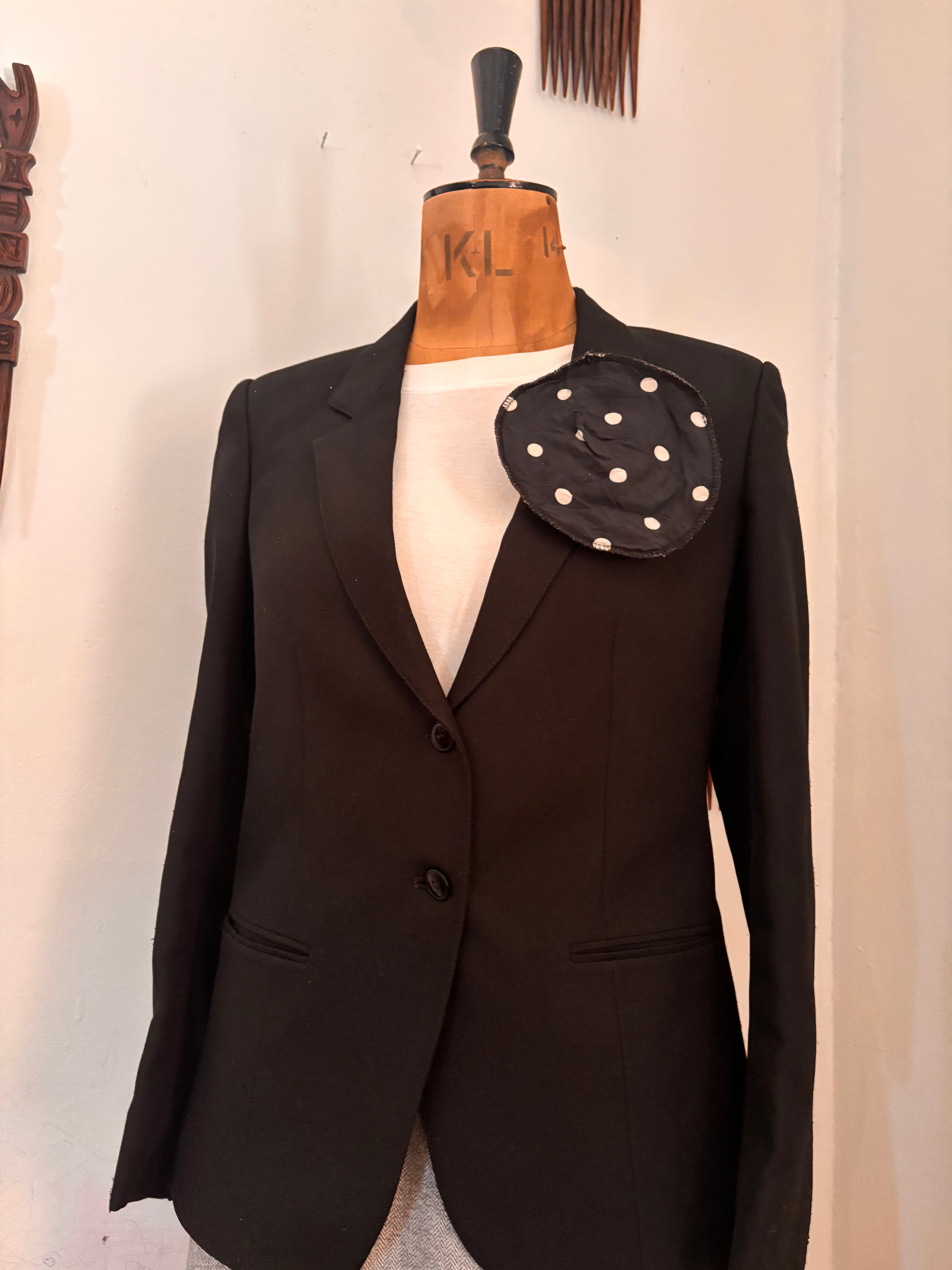 Black Pure Wool Vintage Blazer