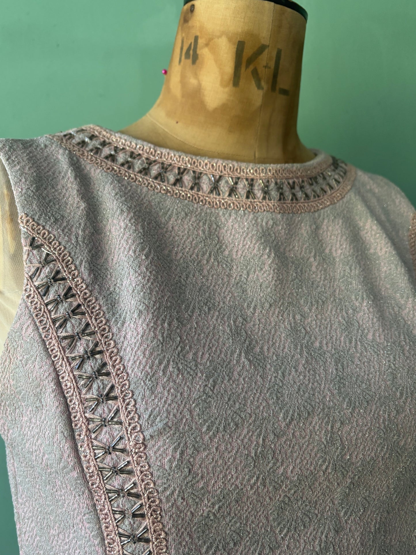 Grey & Pink 60s Vintage Shift Dress