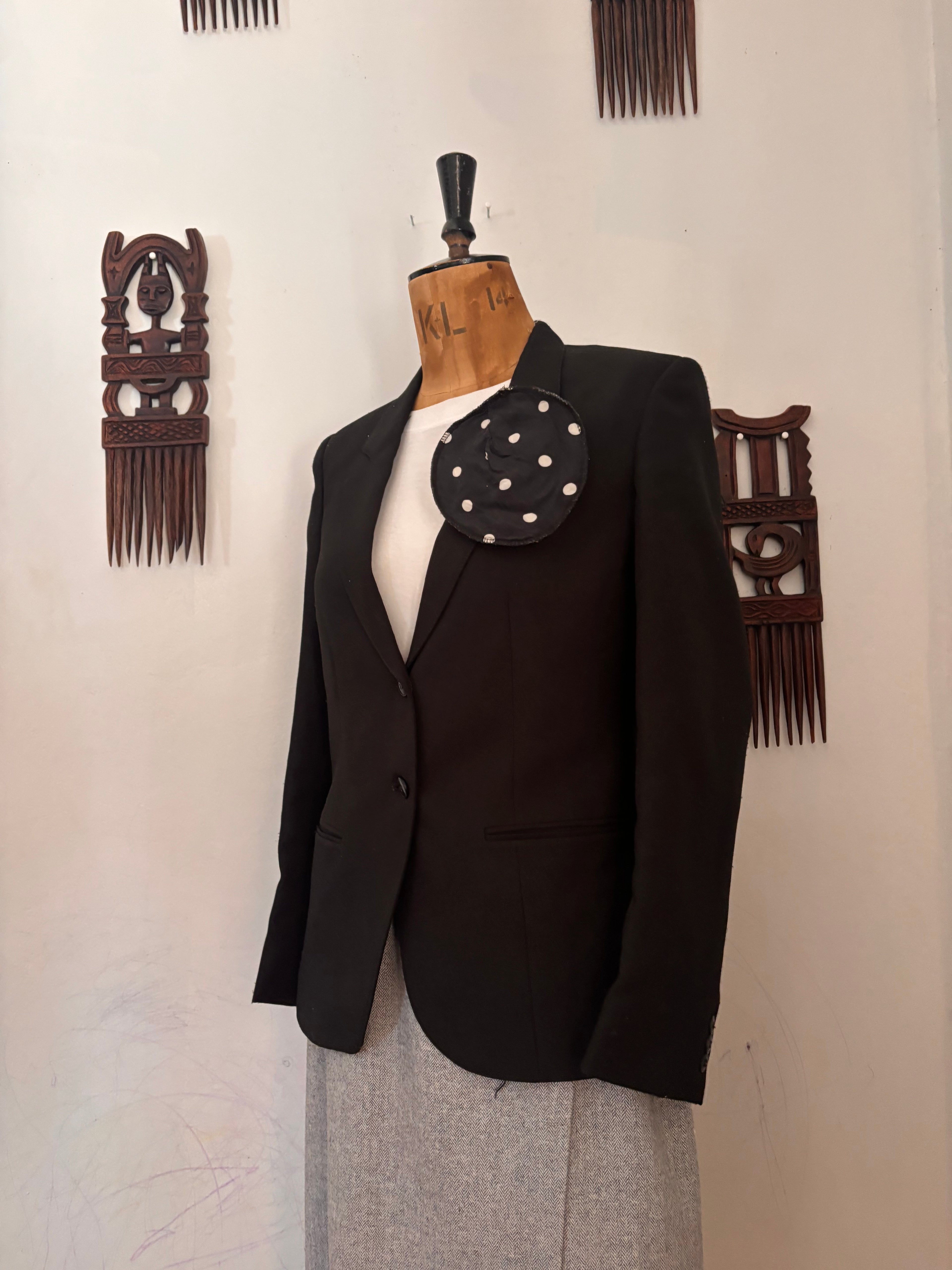 Black Pure Wool Vintage Blazer