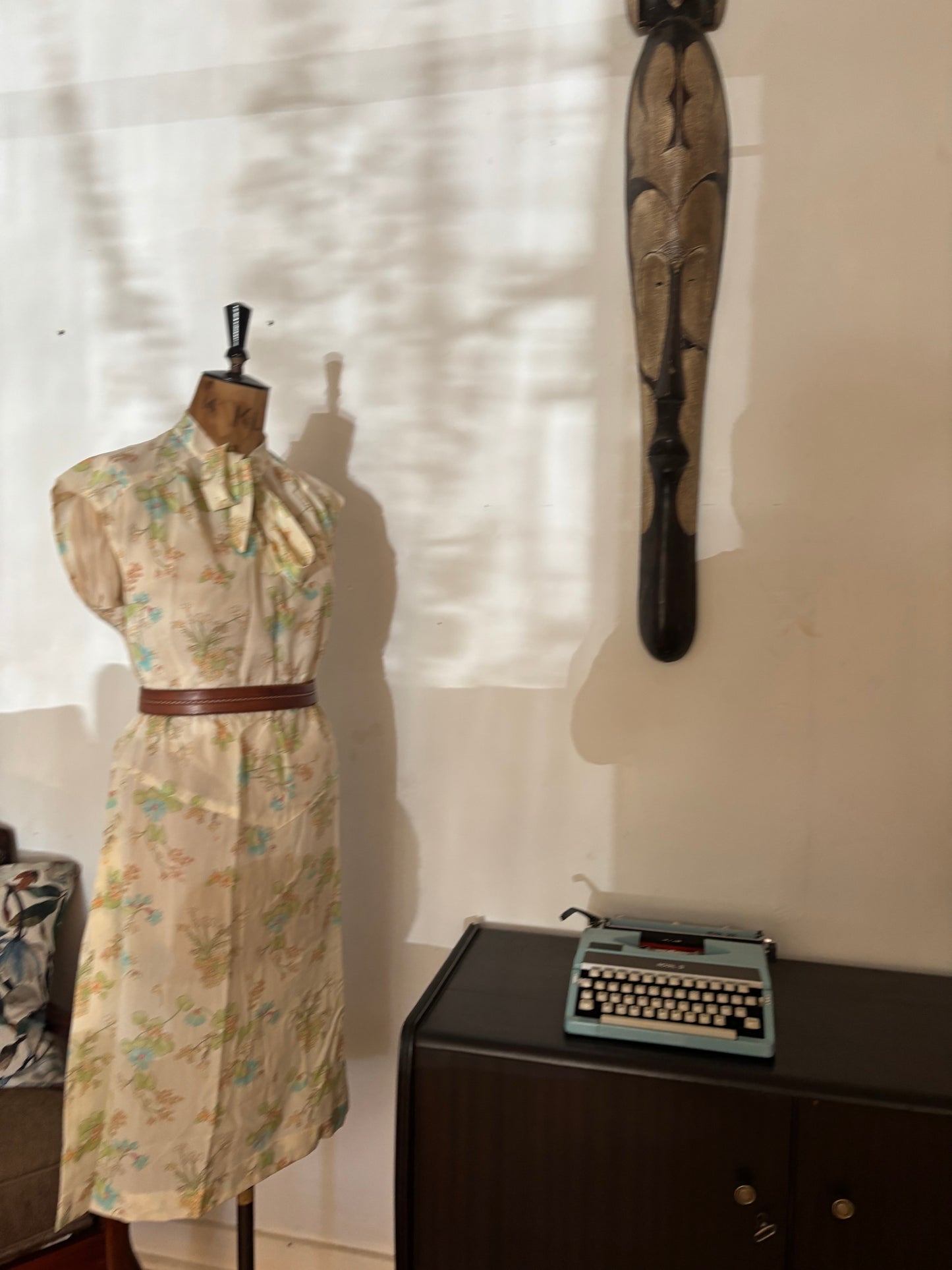 Beige Sleeveless Vintage Dress