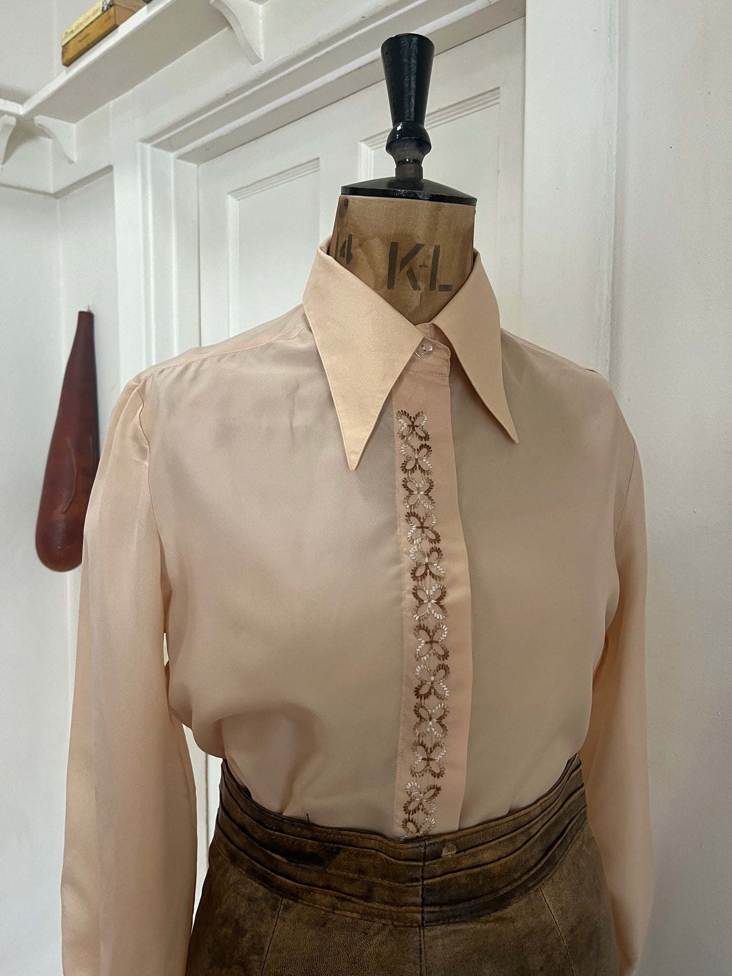 Beige 70s Collar Blouse