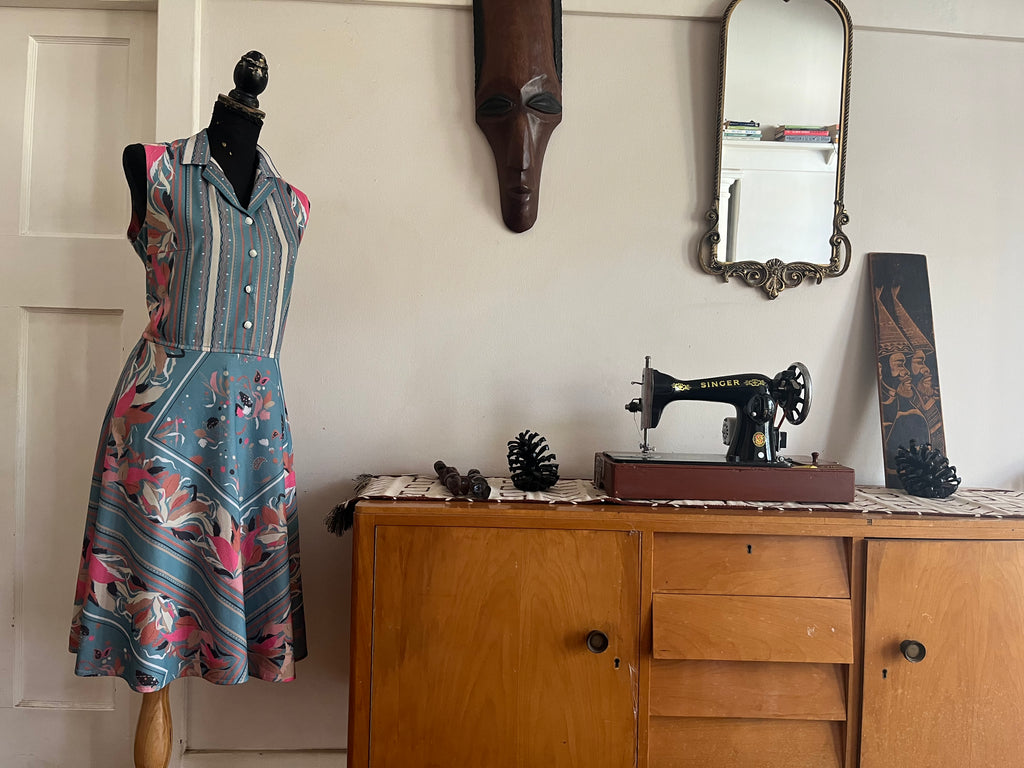 Sleeveless Vintage Print Dress