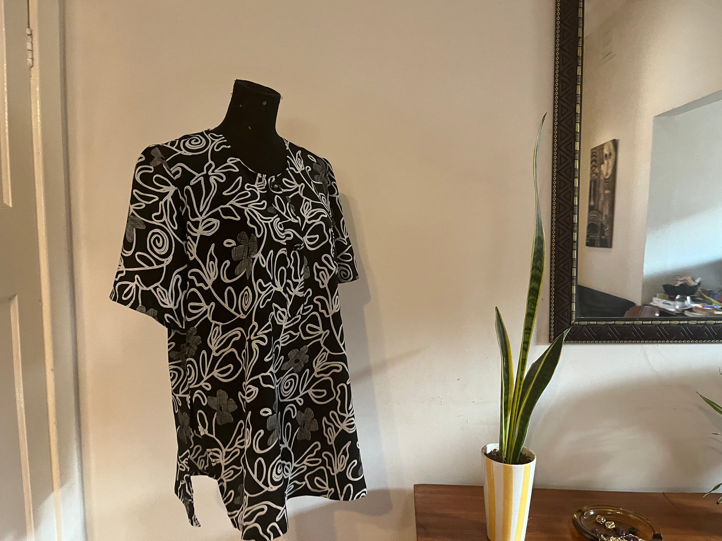 Black Short Sleeve Blouse