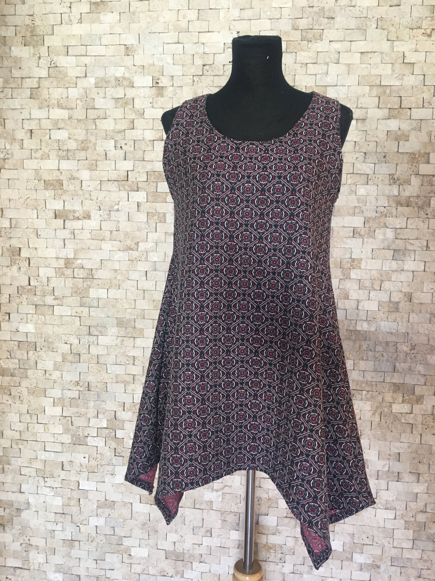 Sleeveless dress