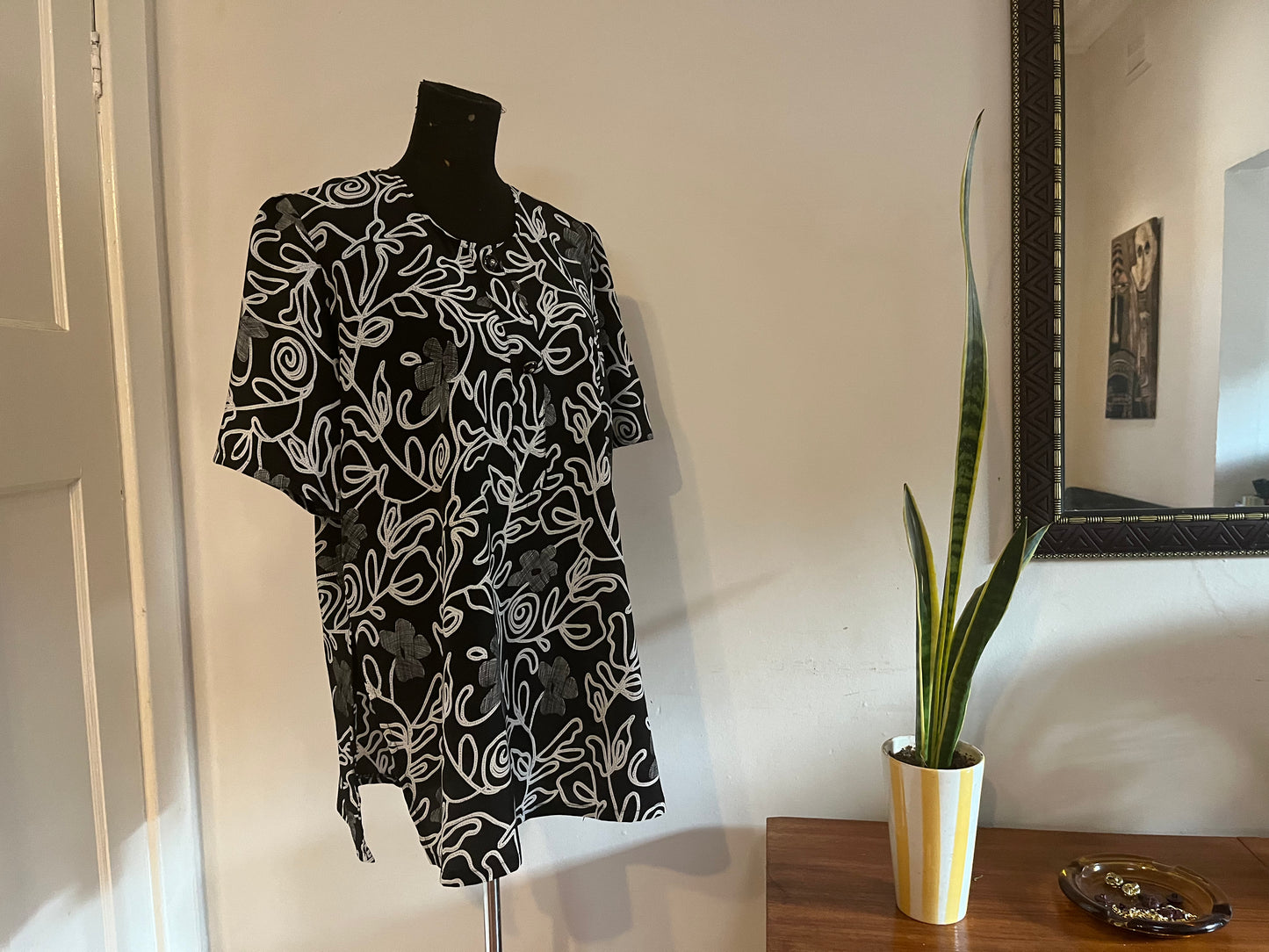 Black Short Sleeve Blouse